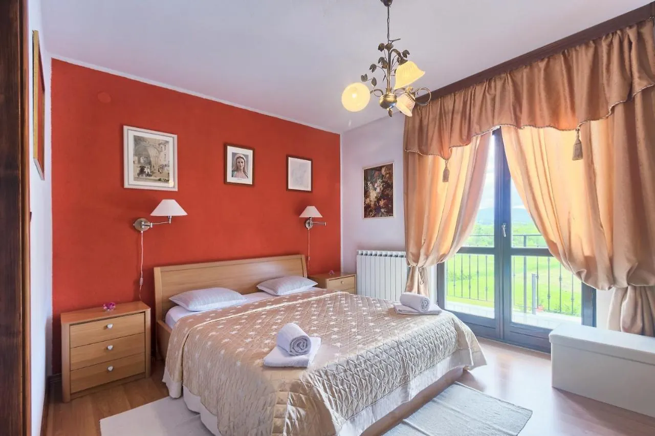 Villa Sofia Zarecje 0*,